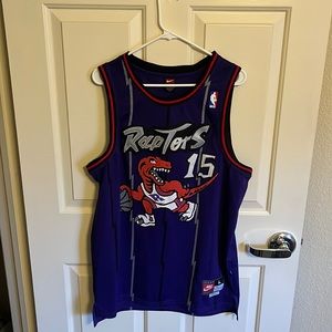 ❗️Sold❗️ VINTAGE VINCE CARTER raptors jersey!! New quality great jersey!!!